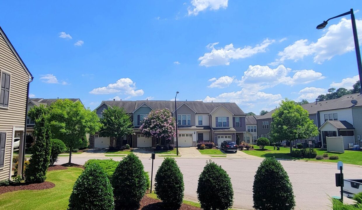 104-Brier-Crossings-Loop-Durham-NC-27703-9