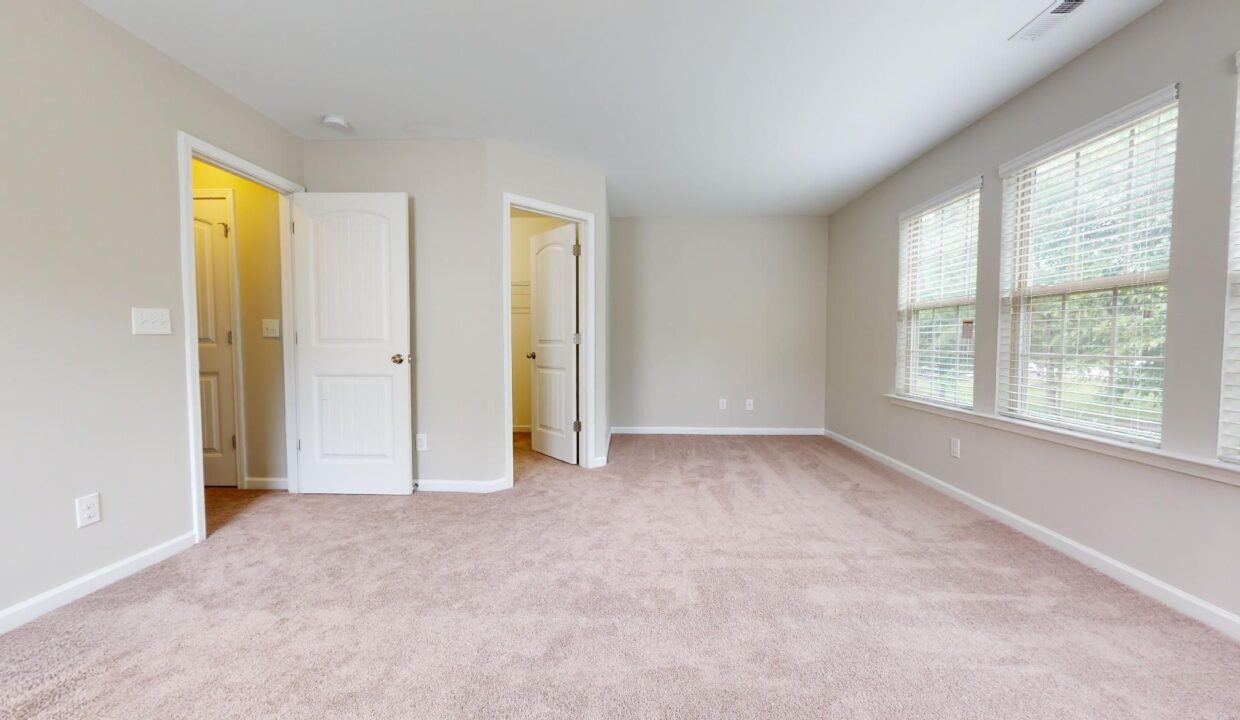 1224-Garden-Stone-Dr-Raleigh-NC-27610-10