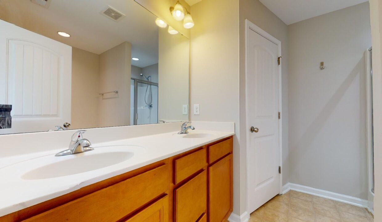 1224-Garden-Stone-Dr-Raleigh-NC-27610-12