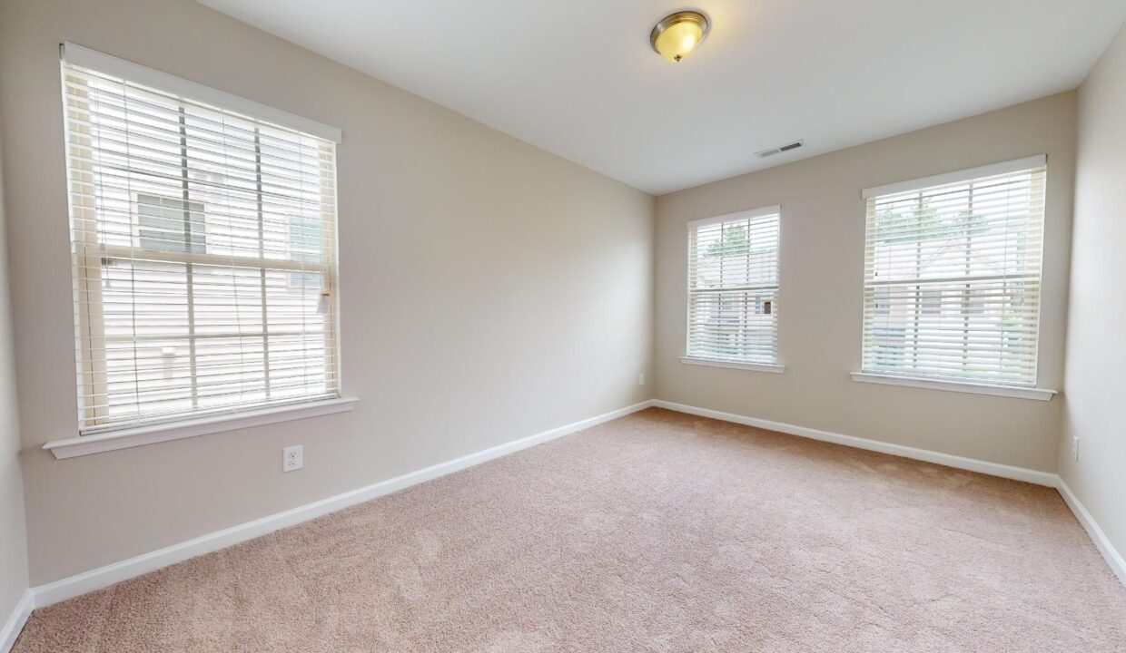1224-Garden-Stone-Dr-Raleigh-NC-27610-15
