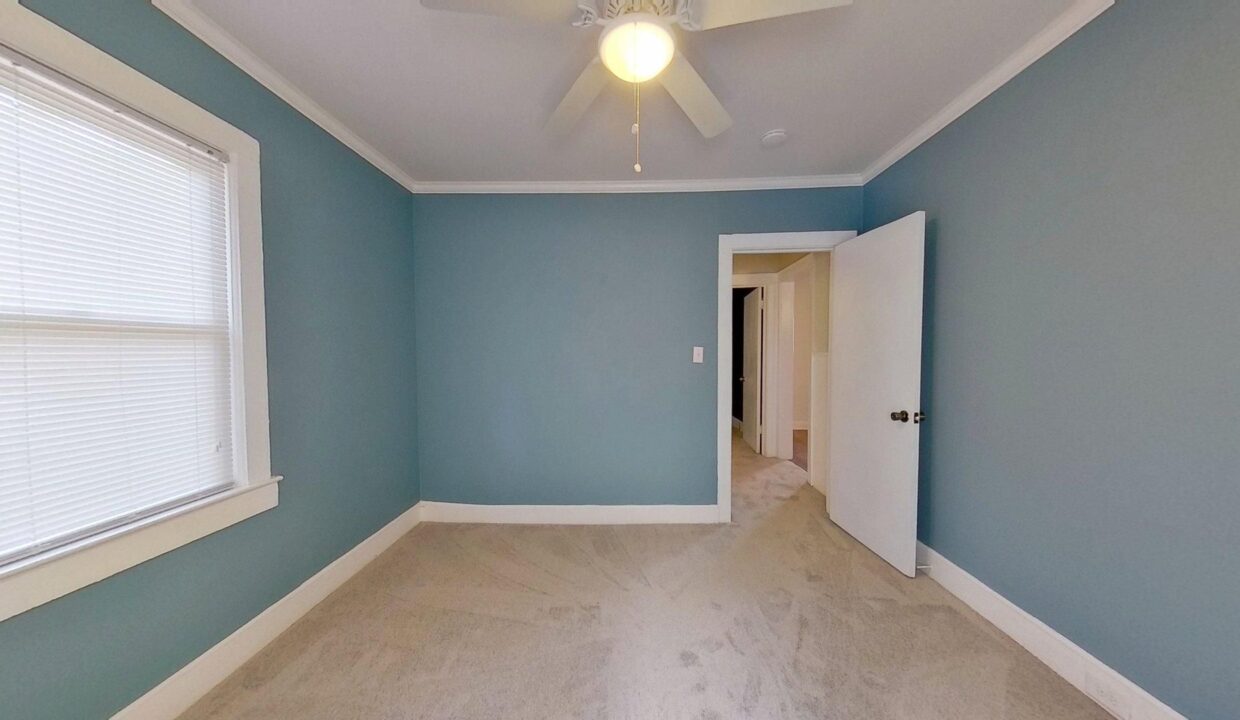 2256-Lake-Shore-Dr-Unit-1-Wilmington-NC-28401-18