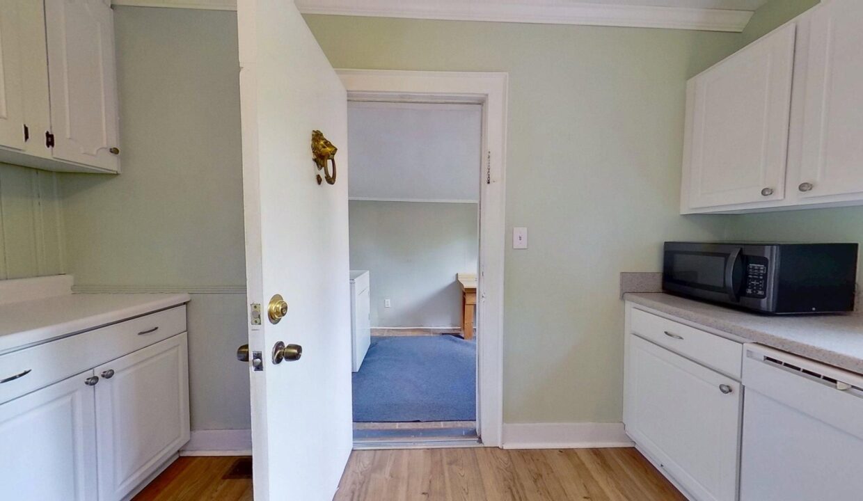2256-Lake-Shore-Dr-Unit-1-Wilmington-NC-28401-22