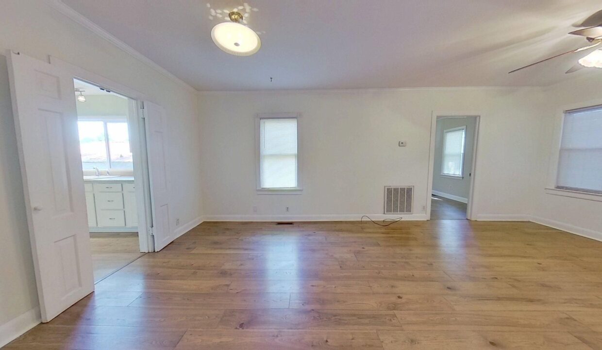 2256-Lake-Shore-Dr-Unit-1-Wilmington-NC-28401-24