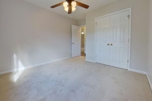 2465-Stratford-Crossing-Dr-Winston-Salem-NC-27103-11