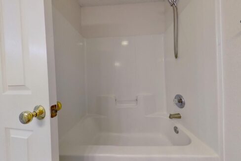 2465-Stratford-Crossing-Dr-Winston-Salem-NC-27103-15