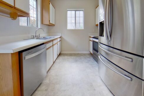 2465-Stratford-Crossing-Dr-Winston-Salem-NC-27103-16