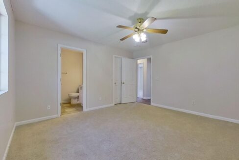 2465-Stratford-Crossing-Dr-Winston-Salem-NC-27103-31
