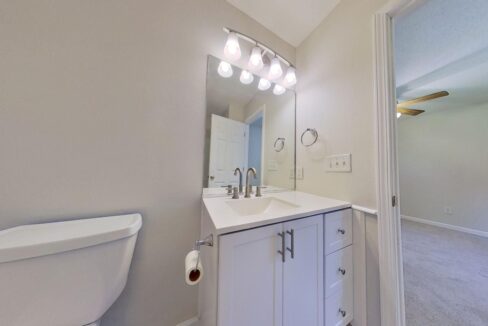 2465-Stratford-Crossing-Dr-Winston-Salem-NC-27103-32