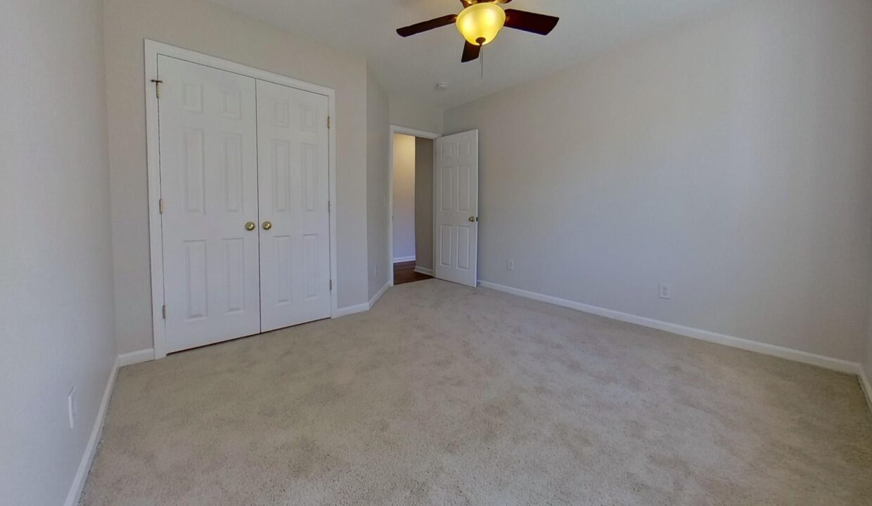 2465-Stratford-Crossing-Dr-Winston-Salem-NC-27103-8