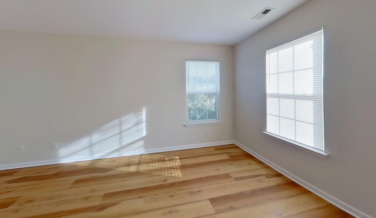2611-Ivory-Run-Way-104-Raleigh-NC-27603-31