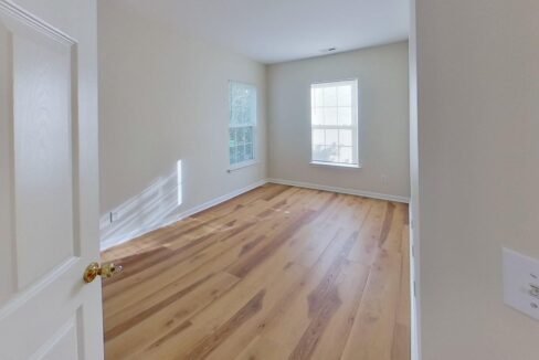 2611-Ivory-Run-Way-104-Raleigh-NC-27603-32