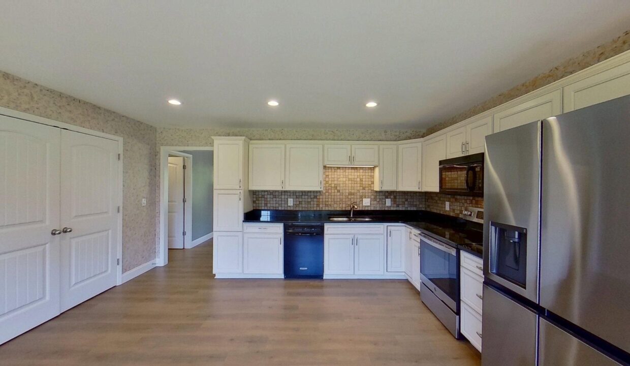 275-Scenic-Ave-Campobello-SC-29322-10