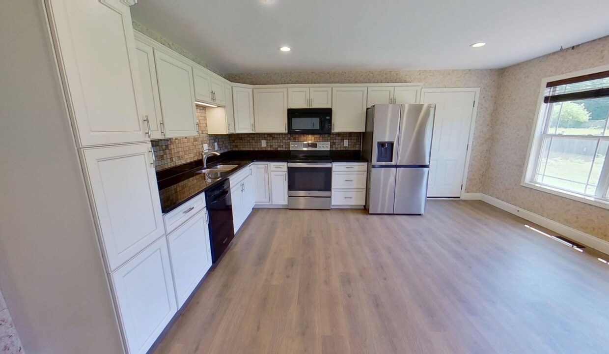 275-Scenic-Ave-Campobello-SC-29322-12