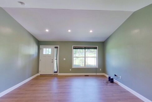 275-Scenic-Ave-Campobello-SC-29322-14