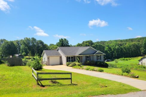275-Scenic-Ave-Campobello-SC-29322-16
