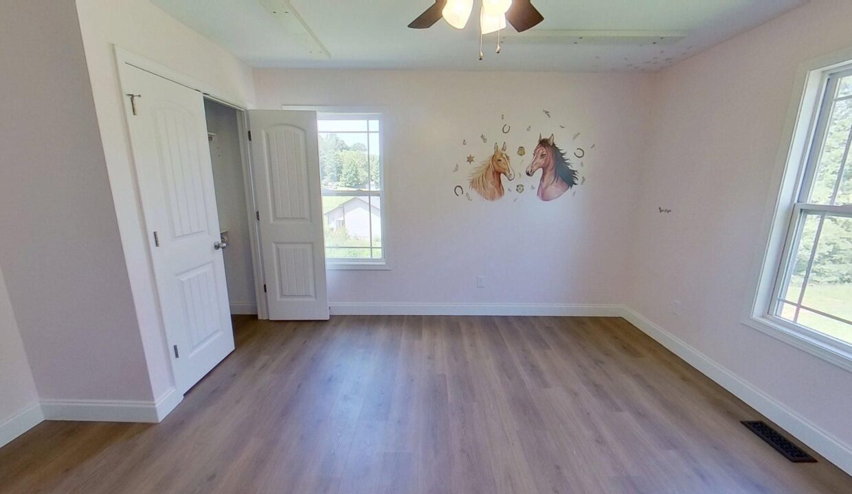 275-Scenic-Ave-Campobello-SC-29322-22