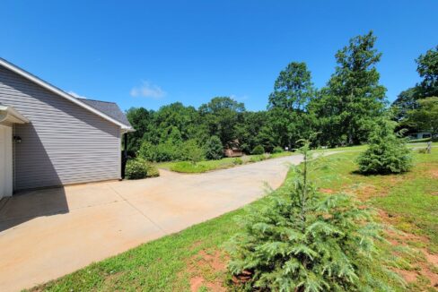 275-Scenic-Ave-Campobello-SC-29322-30