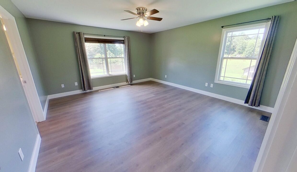 275-Scenic-Ave-Campobello-SC-29322-9