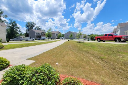 3004-Platinum-Pointe-Dr-Charlotte-NC-28227-20
