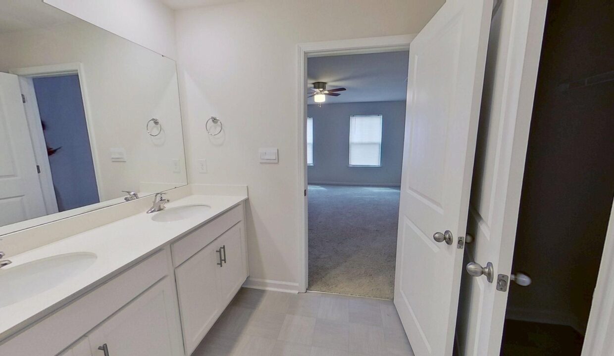 3004-Platinum-Pointe-Dr-Charlotte-NC-28227-22