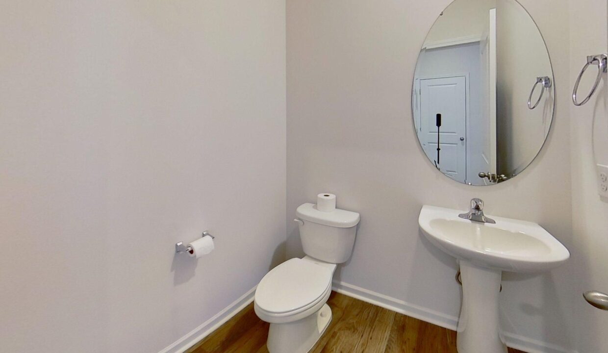 3004-Platinum-Pointe-Dr-Charlotte-NC-28227-30