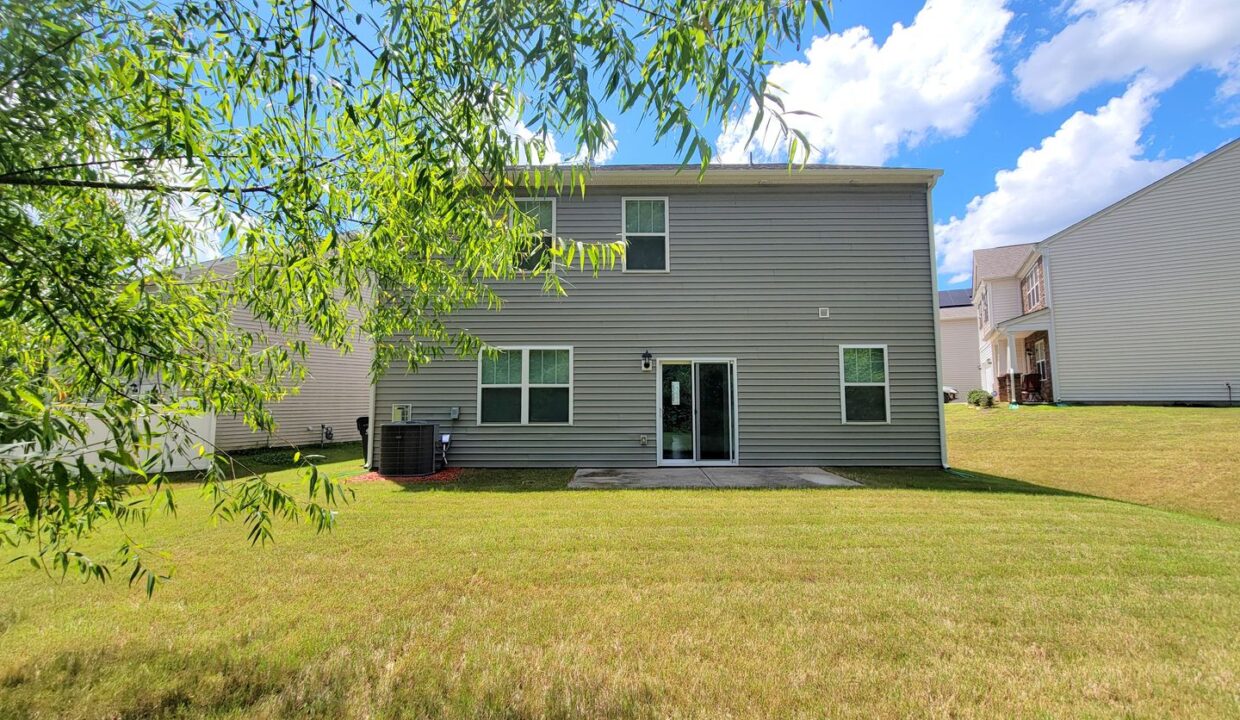 3004-Platinum-Pointe-Dr-Charlotte-NC-28227-6