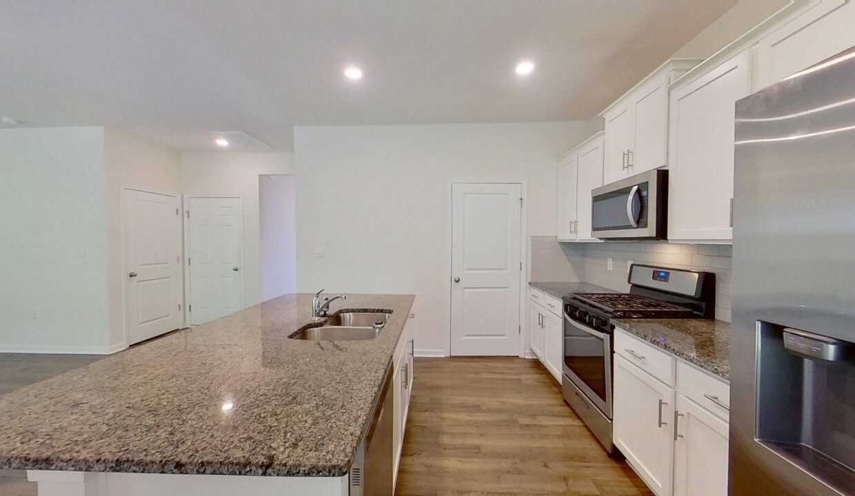 3004-Platinum-Pointe-Dr-Charlotte-NC-28227-8