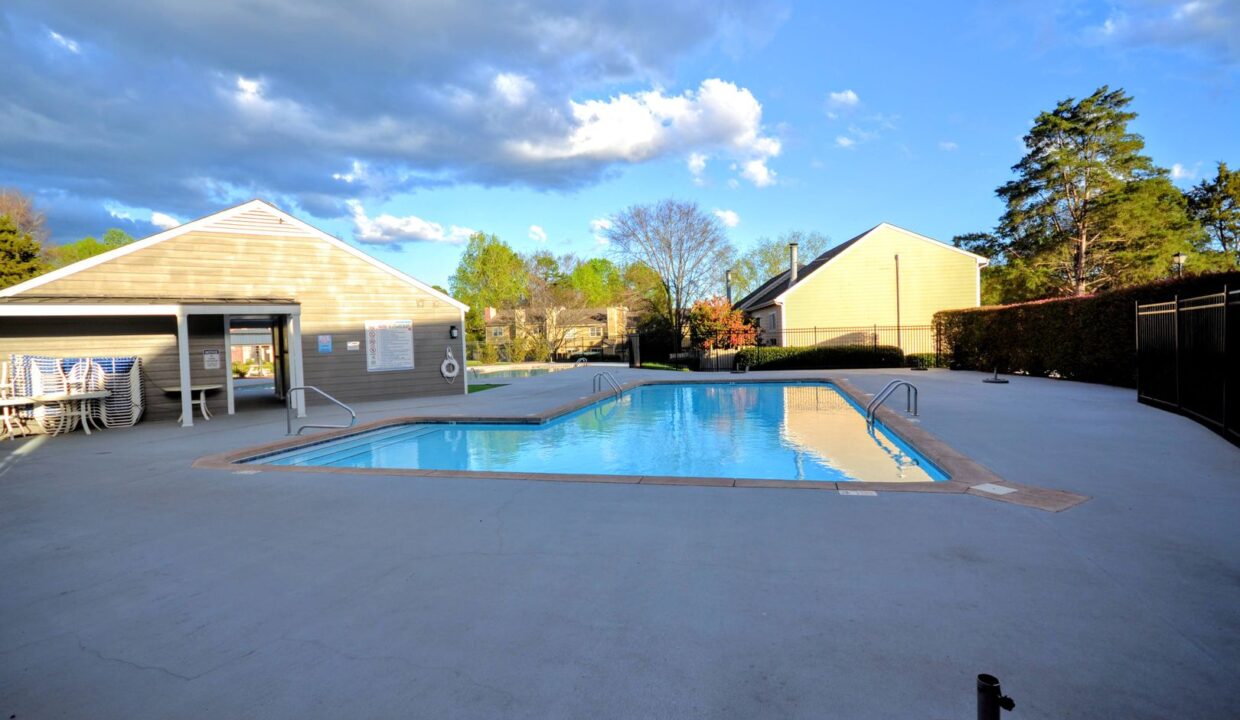 3009-Heathstead-Place-J-Charlotte-NC-28210-10