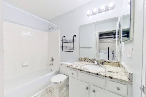 3009-Heathstead-Place-J-Charlotte-NC-28210-19