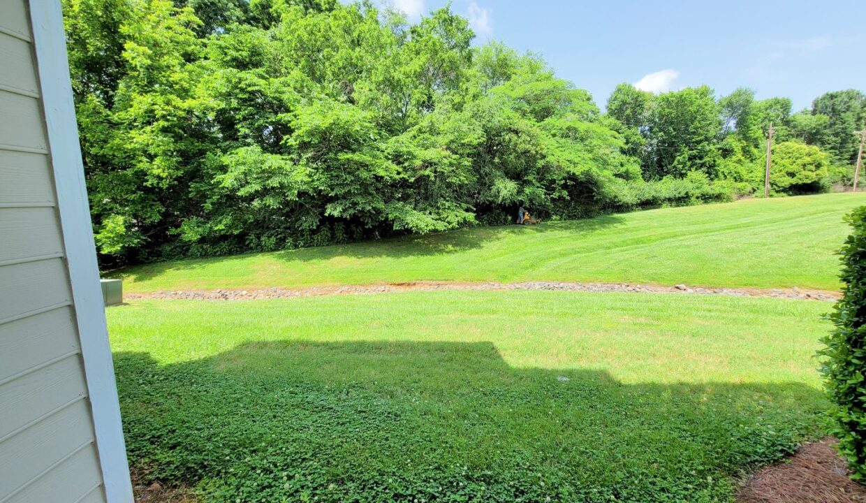 3009-Heathstead-Place-J-Charlotte-NC-28210-25