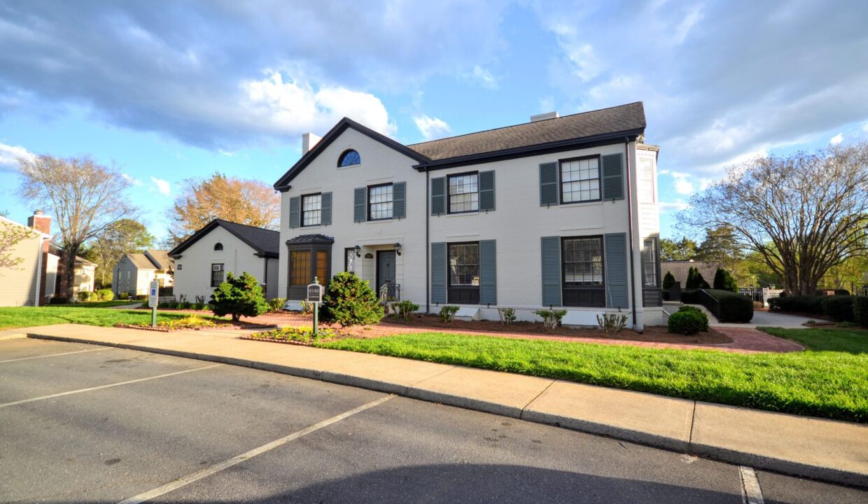 3009-Heathstead-Place-J-Charlotte-NC-28210-5