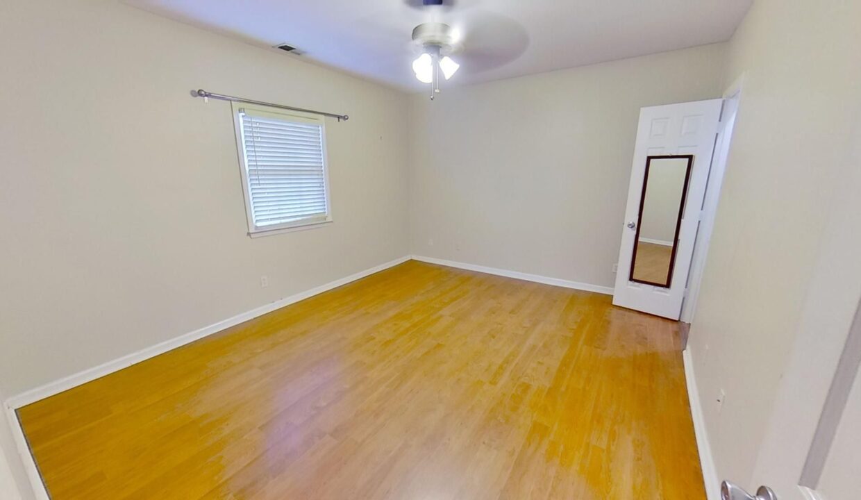 3200-Selwyn-Farms-Ln-2-Charlotte-NC-28209-13