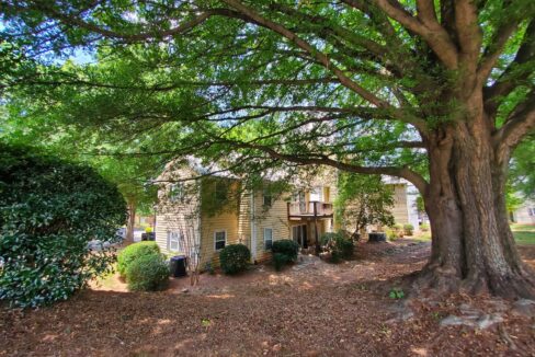 3200-Selwyn-Farms-Ln-2-Charlotte-NC-28209-21