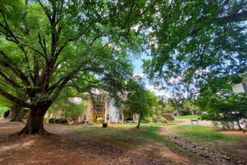 3200-Selwyn-Farms-Ln-2-Charlotte-NC-28209-25