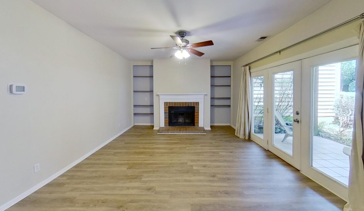 3200-Selwyn-Farms-Ln-2-Charlotte-NC-28209-6