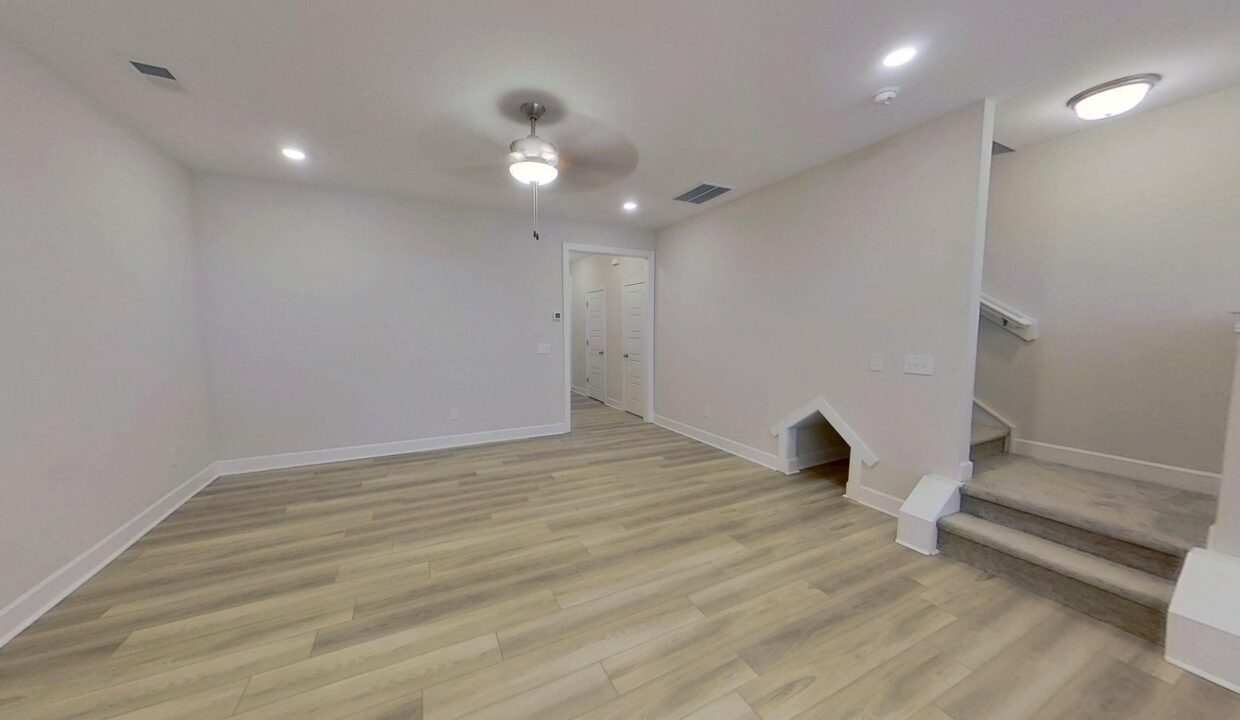 327-Hollenbeck-Pl-Greenville-SC-29607-10