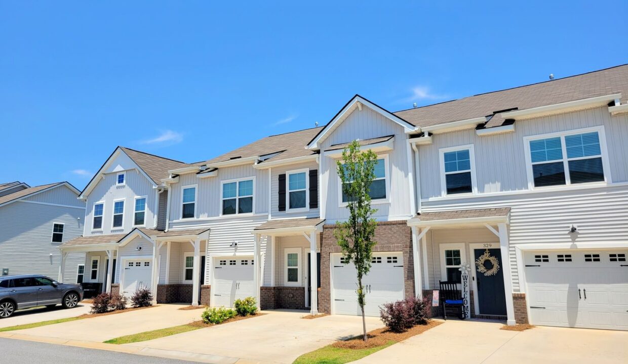 327-Hollenbeck-Pl-Greenville-SC-29607-11
