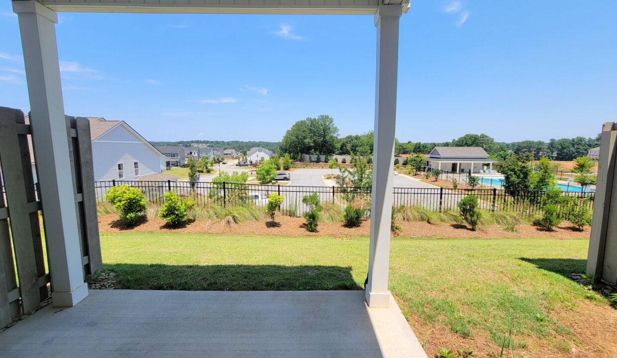 327-Hollenbeck-Pl-Greenville-SC-29607-15