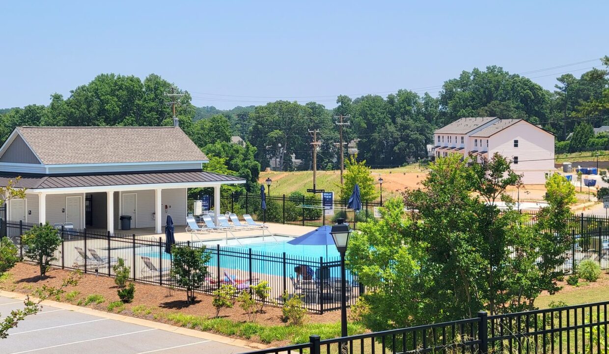 327-Hollenbeck-Pl-Greenville-SC-29607-16