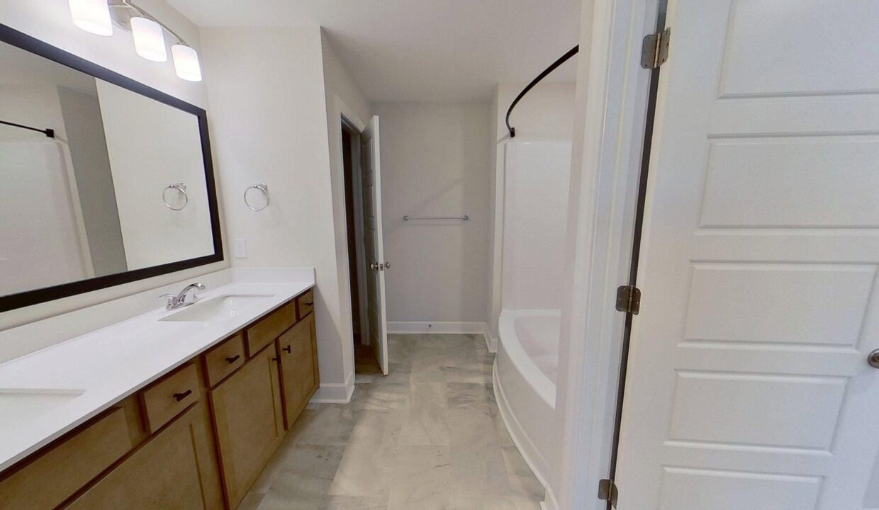 327-Hollenbeck-Pl-Greenville-SC-29607-17