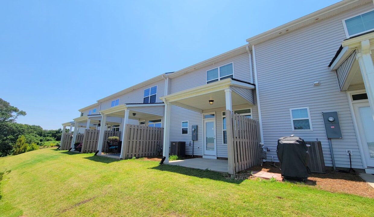 327-Hollenbeck-Pl-Greenville-SC-29607-18