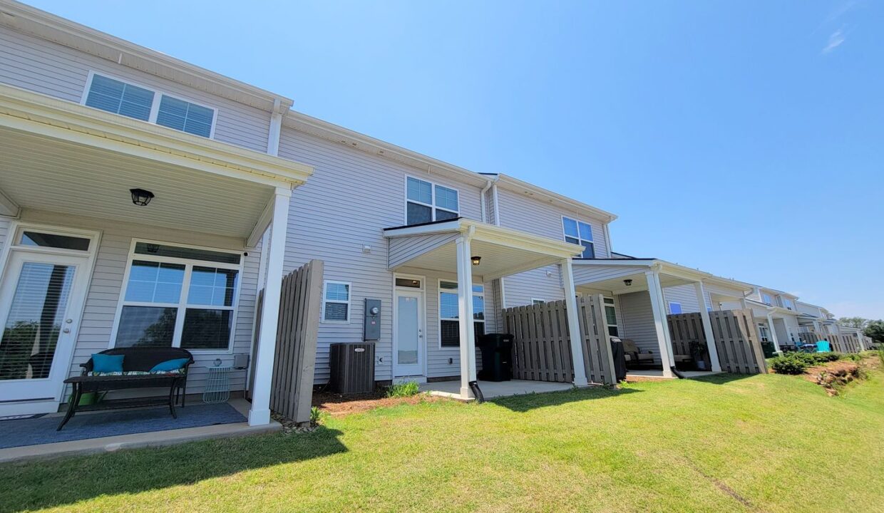 327-Hollenbeck-Pl-Greenville-SC-29607-22