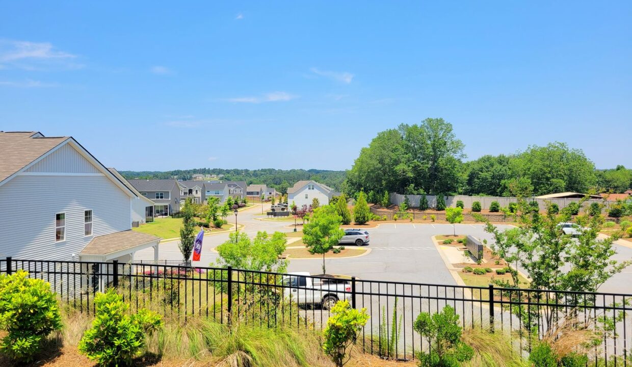 327-Hollenbeck-Pl-Greenville-SC-29607-31