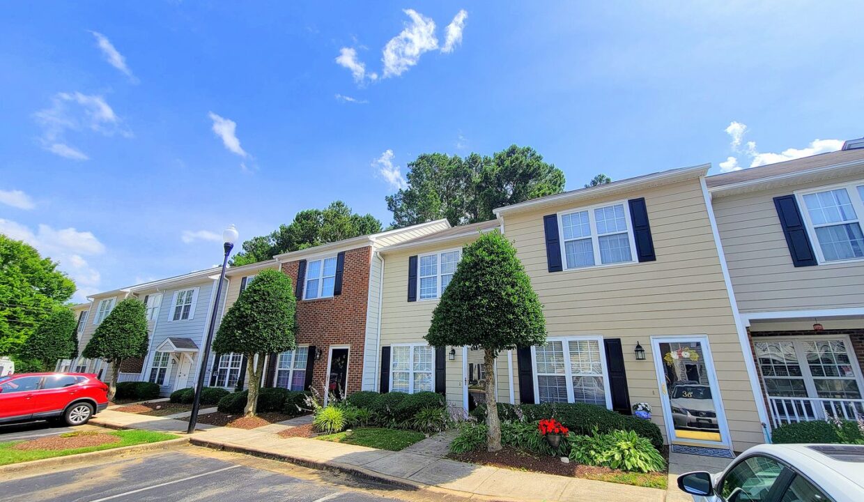 38-Cheltenham-Dr-Clayton-NC-27520-13