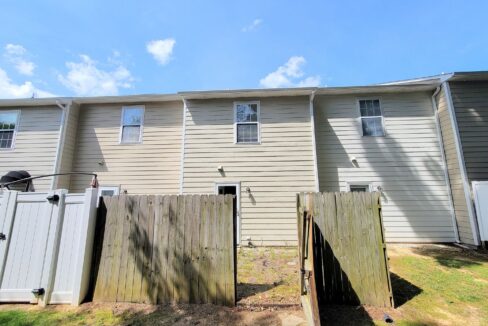 38-Cheltenham-Dr-Clayton-NC-27520-23
