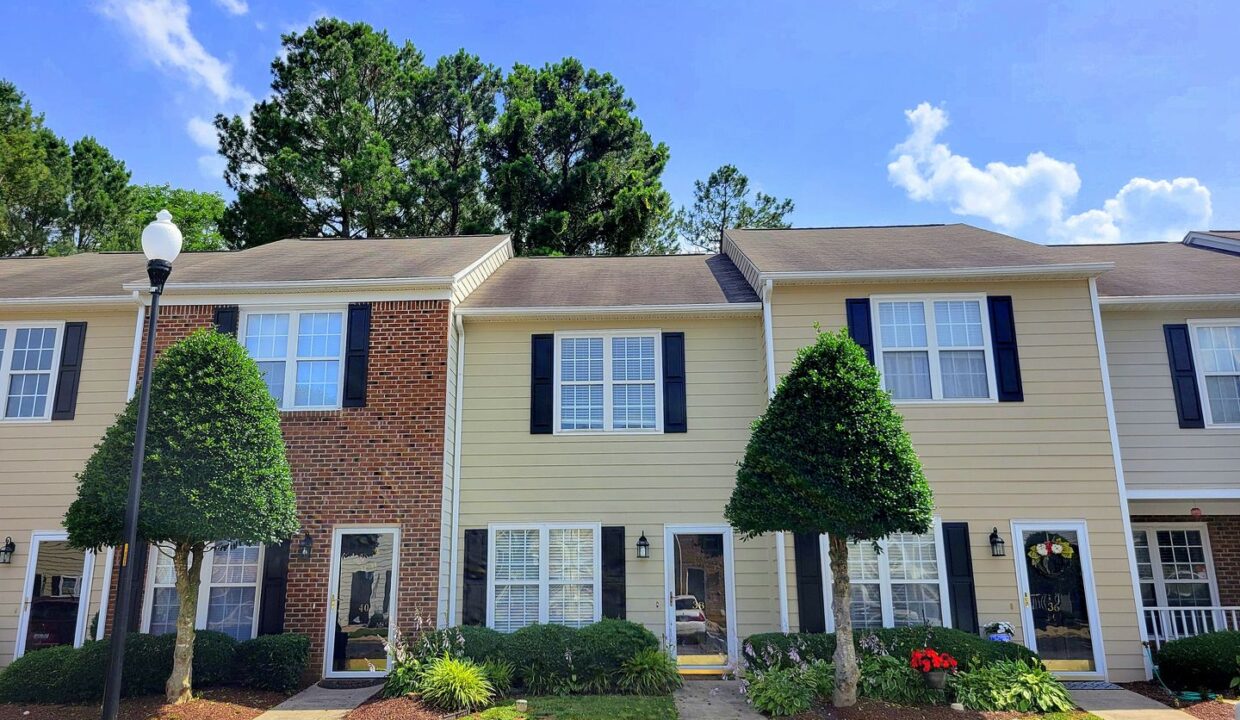 38-Cheltenham-Dr-Clayton-NC-27520-29