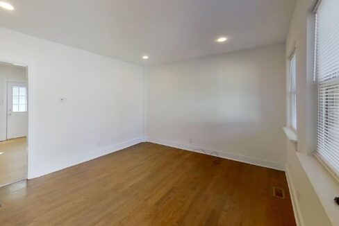 405-Gardner-St-Raleigh-NC-27607-19