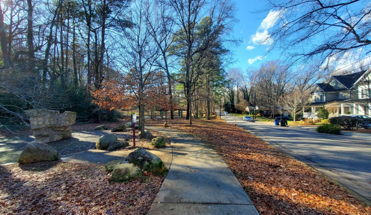 405-Gardner-St-Raleigh-NC-27607-20