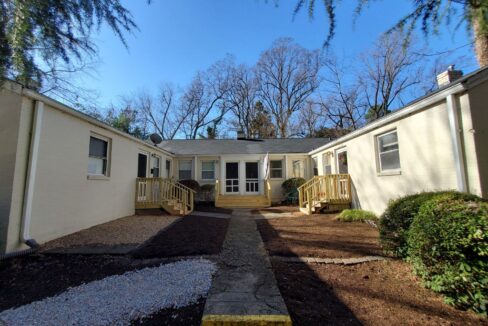 405-Gardner-St-Raleigh-NC-27607-23