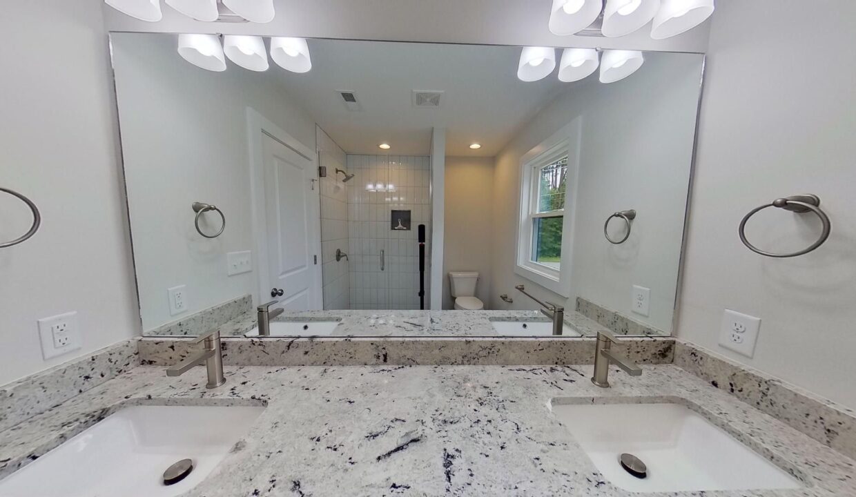 4110-Whispering-Oaks-Dr-Charlotte-NC-28213-15